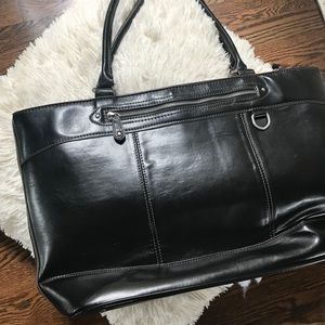 Nine & Co. Large Purse